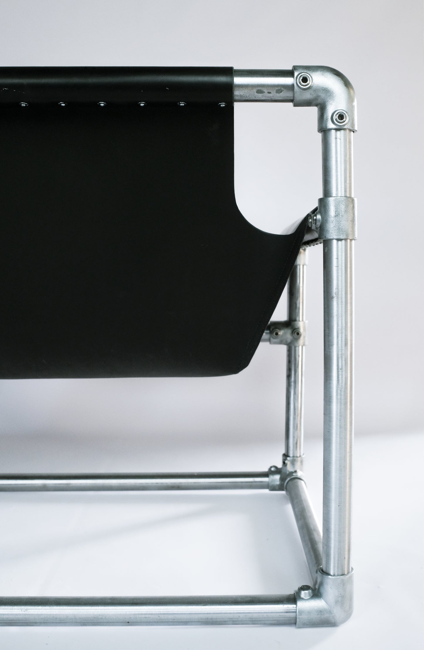 Tension couch