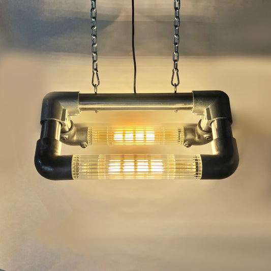 tension lamp